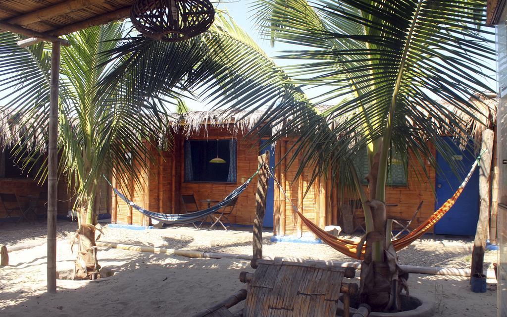 Psygon Surf Camp Hostel Máncora Exterior foto